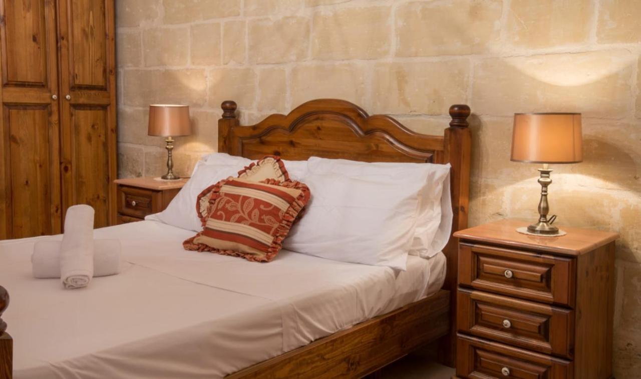 Valletta Grand Central Екстериор снимка