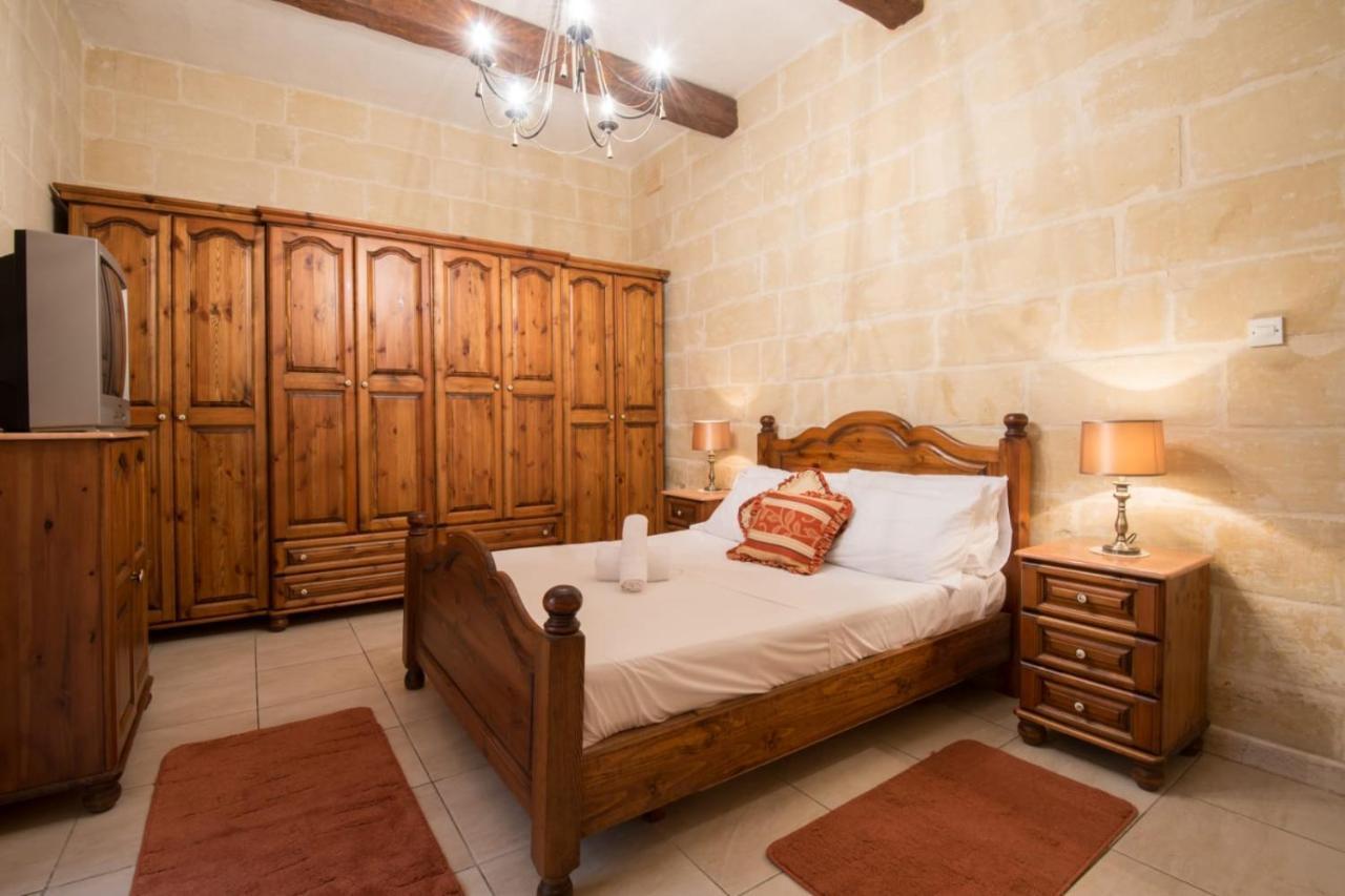Valletta Grand Central Екстериор снимка