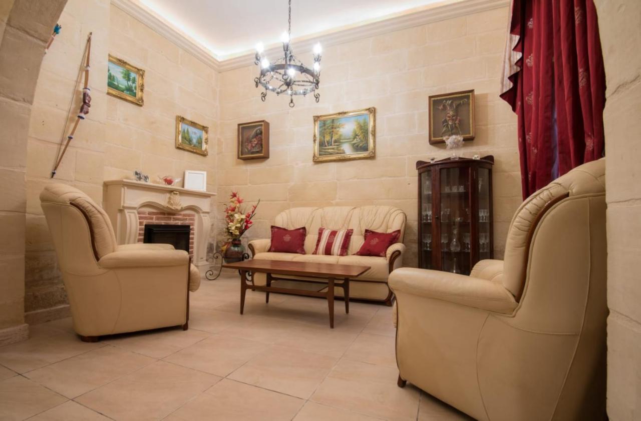 Valletta Grand Central Екстериор снимка