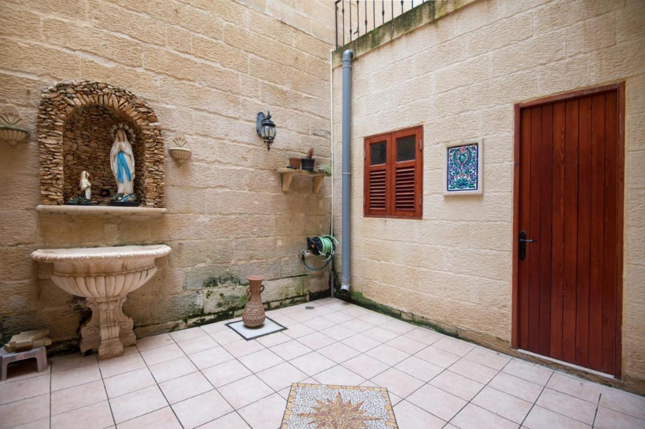 Valletta Grand Central Екстериор снимка